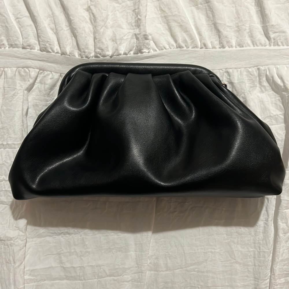 Black  dumpling clutch